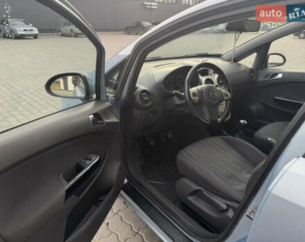 Синий Опель Корса, объемом двигателя 1.2 л и пробегом 214 тыс. км за 4599 $, фото 12 на Automoto.ua