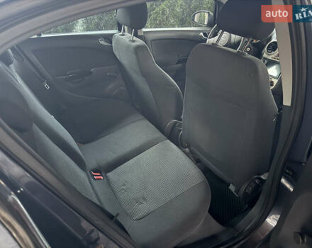 Опель Корса 2008 у Києві на Automoto.ua Синій Опель Корса, об'ємом двигуна 1.23 л та пробігом 180 тис. км за 3500 $, фото 19 на Automoto.ua