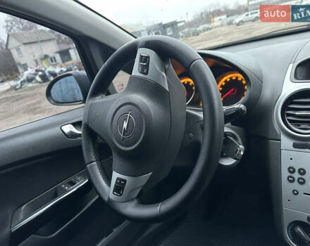 Синій Опель Корса, об'ємом двигуна 1.36 л та пробігом 245 тис. км за 5999 $, фото 30 на Automoto.ua