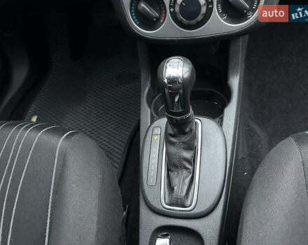 Синій Опель Корса, об'ємом двигуна 1.36 л та пробігом 245 тис. км за 5999 $, фото 28 на Automoto.ua