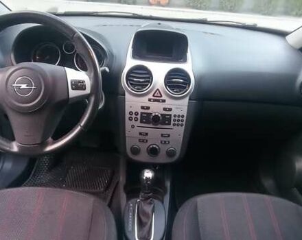 Синій Опель Корса, об'ємом двигуна 1.36 л та пробігом 255 тис. км за 4999 $, фото 1 на Automoto.ua