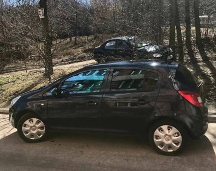 Синий Опель Корса, объемом двигателя 1.3 л и пробегом 240 тыс. км за 4950 $, фото 5 на Automoto.ua