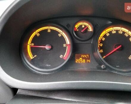 Синий Опель Корса, объемом двигателя 1.3 л и пробегом 206 тыс. км за 5600 $, фото 6 на Automoto.ua