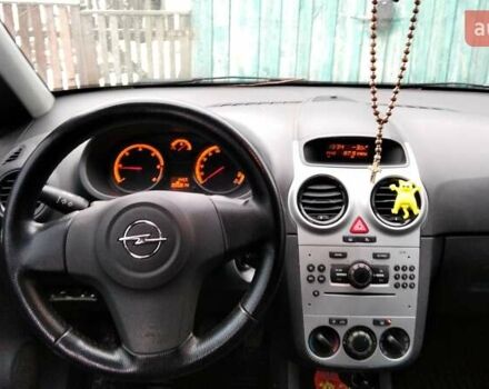 Синий Опель Корса, объемом двигателя 1.3 л и пробегом 206 тыс. км за 5600 $, фото 5 на Automoto.ua