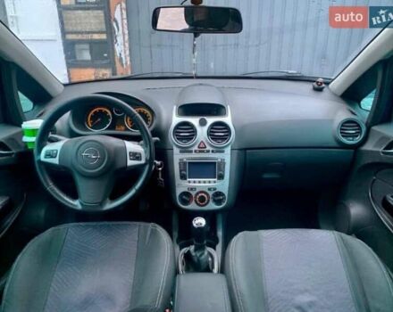 Синий Опель Корса, объемом двигателя 1.3 л и пробегом 240 тыс. км за 4950 $, фото 3 на Automoto.ua