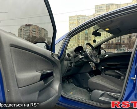 Синий Опель Корса, объемом двигателя 1.2 л и пробегом 223 тыс. км за 4999 $, фото 5 на Automoto.ua