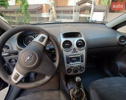 Синій Опель Корса, об'ємом двигуна 1.3 л та пробігом 180 тис. км за 6500 $, фото 26 на Automoto.ua