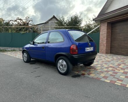 Синий Опель Корса, объемом двигателя 1.4 л и пробегом 300 тыс. км за 1900 $, фото 3 на Automoto.ua