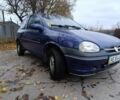 Синій Опель Корса, об'ємом двигуна 1.2 л та пробігом 200 тис. км за 1750 $, фото 2 на Automoto.ua