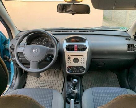 Синий Опель Корса, объемом двигателя 1.2 л и пробегом 200 тыс. км за 1300 $, фото 4 на Automoto.ua