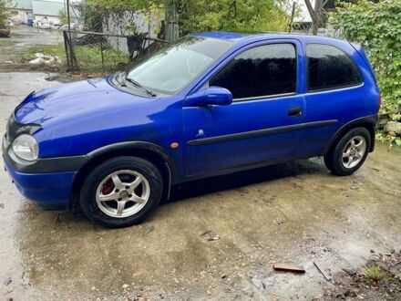 Синий Опель Корса, объемом двигателя 1.4 л и пробегом 180 тыс. км за 1100 $, фото 1 на Automoto.ua