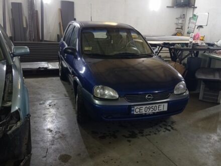 Синий Опель Корса, объемом двигателя 1 л и пробегом 250 тыс. км за 1200 $, фото 1 на Automoto.ua