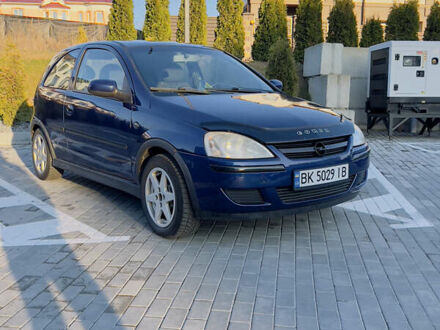 Опель Корса 2004 в Ровно на Automoto.ua Синий Опель Корса, объемом двигателя 1.28 л и пробегом 287 тыс. км за 3300 $, фото 1 на Automoto.ua