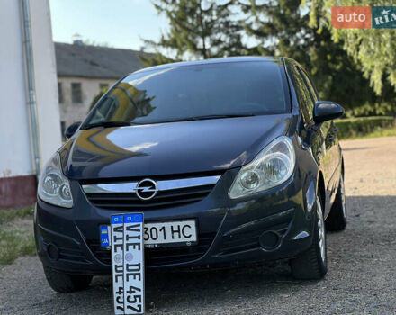 Синій Опель Корса, об'ємом двигуна 1.23 л та пробігом 160 тис. км за 4000 $, фото 1 на Automoto.ua