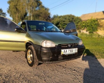 Опель Корса 1994 в Жмеренке на Automoto.ua Зеленый Опель Корса, объемом двигателя 1.2 л и пробегом 300 тыс. км за 1900 $, фото 6 на Automoto.ua