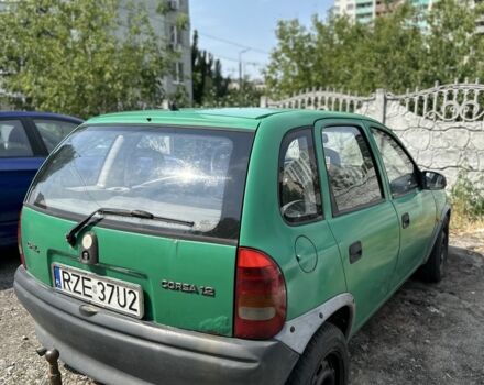 Зеленый Опель Корса, объемом двигателя 1.2 л и пробегом 333 тыс. км за 800 $, фото 2 на Automoto.ua
