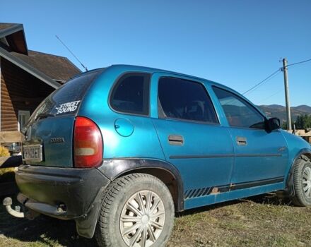 Зеленый Опель Корса, объемом двигателя 1.2 л и пробегом 248 тыс. км за 1400 $, фото 5 на Automoto.ua