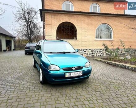 Зеленый Опель Корса, объемом двигателя 1.2 л и пробегом 315 тыс. км за 1450 $, фото 2 на Automoto.ua