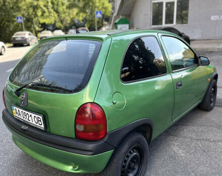 Зеленый Опель Корса, объемом двигателя 1.4 л и пробегом 215 тыс. км за 2000 $, фото 3 на Automoto.ua