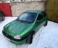 Зеленый Опель Корса, объемом двигателя 1.4 л и пробегом 300 тыс. км за 2005 $, фото 1 на Automoto.ua