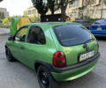 Зеленый Опель Корса, объемом двигателя 1.4 л и пробегом 215 тыс. км за 2000 $, фото 4 на Automoto.ua
