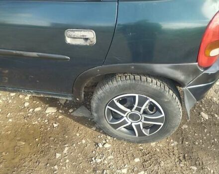 Зеленый Опель Корса, объемом двигателя 1 л и пробегом 267 тыс. км за 1492 $, фото 7 на Automoto.ua