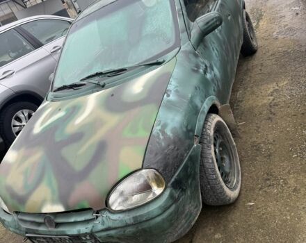 Зеленый Опель Корса, объемом двигателя 0 л и пробегом 100 тыс. км за 399 $, фото 3 на Automoto.ua