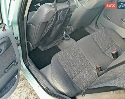 Зелений Опель Корса, об'ємом двигуна 0.97 л та пробігом 208 тис. км за 2500 $, фото 8 на Automoto.ua