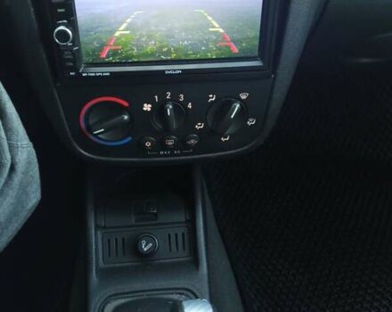 Зелений Опель Корса, об'ємом двигуна 0.97 л та пробігом 185 тис. км за 3400 $, фото 11 на Automoto.ua