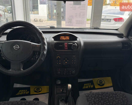 Зелений Опель Корса, об'ємом двигуна 1.2 л та пробігом 100 тис. км за 4800 $, фото 9 на Automoto.ua