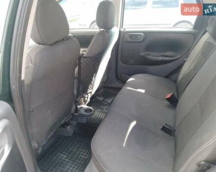 Опель Корса 2002 в Волочиске на Automoto.ua Зеленый Опель Корса, объемом двигателя 1 л и пробегом 350 тыс. км за 3000 $, фото 3 на Automoto.ua