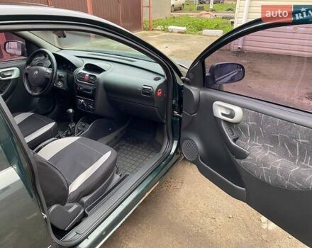 Зелений Опель Корса, об'ємом двигуна 0.97 л та пробігом 392 тис. км за 2200 $, фото 2 на Automoto.ua