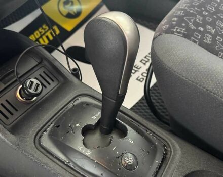 Зелений Опель Корса, об'ємом двигуна 1.2 л та пробігом 100 тис. км за 4800 $, фото 15 на Automoto.ua