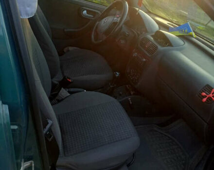 Зеленый Опель Корса, объемом двигателя 1.2 л и пробегом 220 тыс. км за 2900 $, фото 5 на Automoto.ua