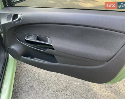 Зеленый Опель Корса, объемом двигателя 1 л и пробегом 233 тыс. км за 3150 $, фото 14 на Automoto.ua