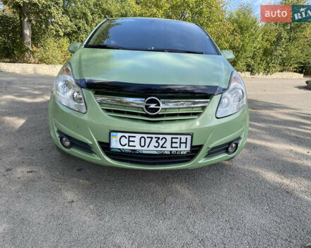 Зеленый Опель Корса, объемом двигателя 1 л и пробегом 233 тыс. км за 3150 $, фото 1 на Automoto.ua