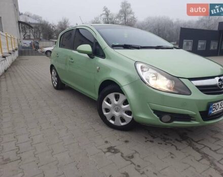 Зеленый Опель Корса, объемом двигателя 1.4 л и пробегом 235 тыс. км за 4500 $, фото 1 на Automoto.ua