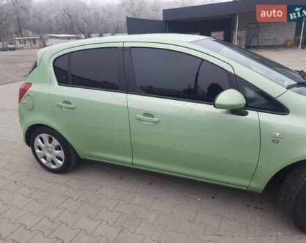 Зеленый Опель Корса, объемом двигателя 1.4 л и пробегом 235 тыс. км за 4500 $, фото 3 на Automoto.ua