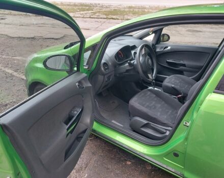 Опель Корса 2012 в Днепре (Днепропетровске) на Automoto.ua Зеленый Опель Корса, объемом двигателя 1.2 л и пробегом 107 тыс. км за 6400 $, фото 4 на Automoto.ua