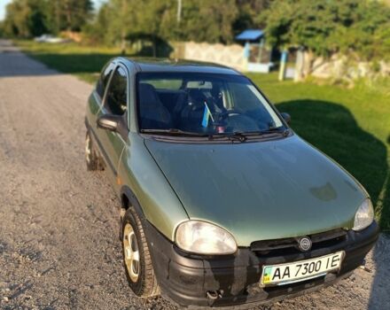 Опель Корса 1994 в Жмеренке на Automoto.ua Зеленый Опель Корса, объемом двигателя 1.2 л и пробегом 300 тыс. км за 1900 $, фото 1 на Automoto.ua