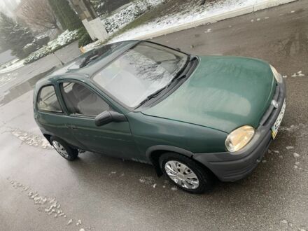 Зелений Опель Корса, об'ємом двигуна 1.2 л та пробігом 228 тис. км за 1500 $, фото 1 на Automoto.ua