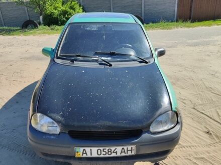 Опель Корса 1998 у Василькове на Automoto.ua Зелений Опель Корса, об'ємом двигуна 1 л та пробігом 289 тис. км за 700 $, фото 1 на Automoto.ua