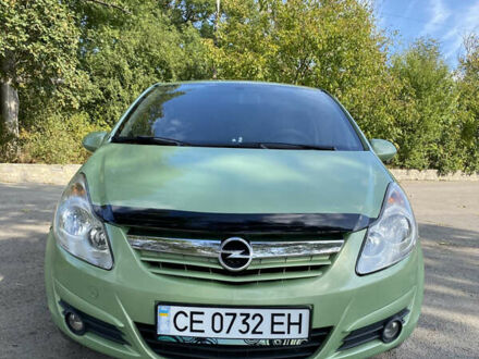 Зеленый Опель Корса, объемом двигателя 1 л и пробегом 233 тыс. км за 3150 $, фото 1 на Automoto.ua