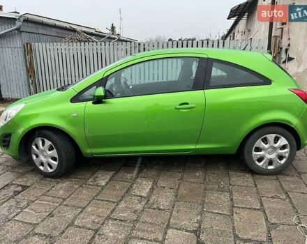 Зеленый Опель Корса, объемом двигателя 1.4 л и пробегом 60 тыс. км за 5500 $, фото 1 на Automoto.ua