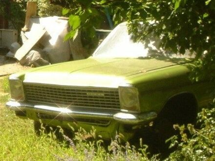 Опель Дипломат 1970 в Одессе на Automoto.ua Зеленый Опель Дипломат, объемом двигателя 3 л и пробегом 90 тыс. км за 3000 $, фото 1 на Automoto.ua