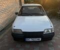 Білий Опель Інша, об'ємом двигуна 1.3 л та пробігом 300 тис. км за 501 $, фото 1 на Automoto.ua
