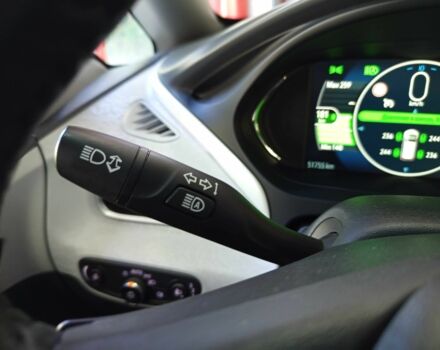 Белый Опель Другая, объемом двигателя 0 л и пробегом 51 тыс. км за 16500 $, фото 13 на Automoto.ua