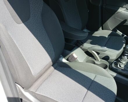 Білий Опель Інша, об'ємом двигуна 1.2 л та пробігом 5 тис. км за 16500 $, фото 4 на Automoto.ua