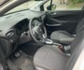 Білий Опель Інша, об'ємом двигуна 1.2 л та пробігом 81 тис. км за 14500 $, фото 5 на Automoto.ua