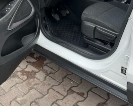 Белый Опель Другая, объемом двигателя 1.2 л и пробегом 27 тыс. км за 17200 $, фото 7 на Automoto.ua